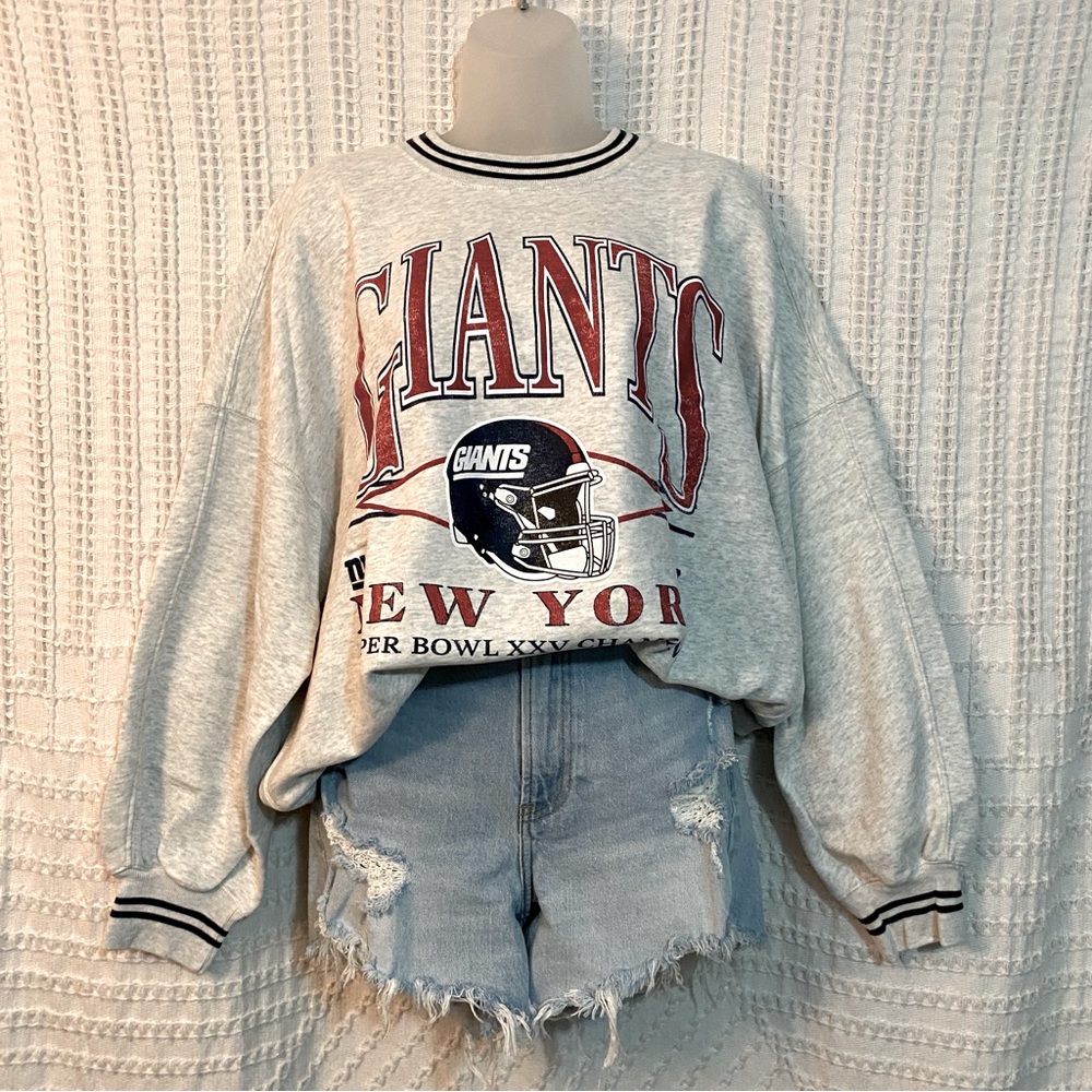 NWT Abercrombie & Fitch Vintage New York Giants Graphic Oversized Sunday Crew
